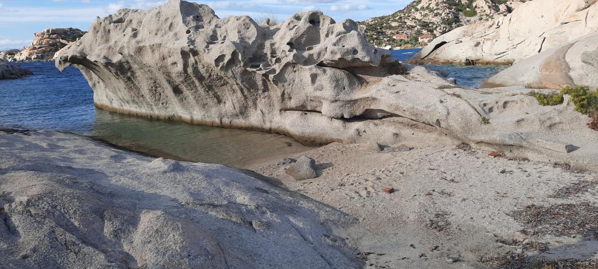 A Punta Tegge Il Mare La Spiaggia Il Tramonto La Maddalena  Luaran gambar